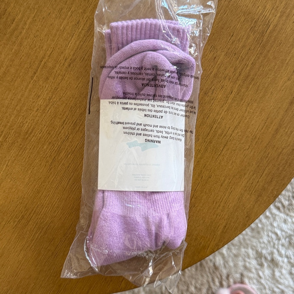 New Justin Bieber skylrk Coachella purple socks - Picture 3 of 3